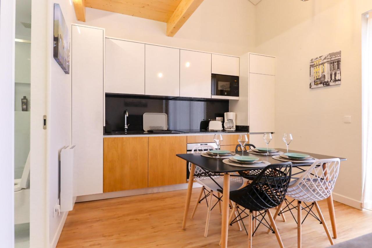 Coutinho Apartment - Modern Ap In The City Centre With Balcony Viana do Castelo Exteriér fotografie